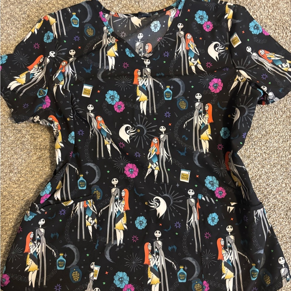 Fun scrub tops size Large!